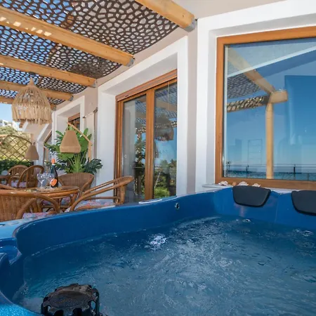Casa Di Cuore - Beachfront Holiday home