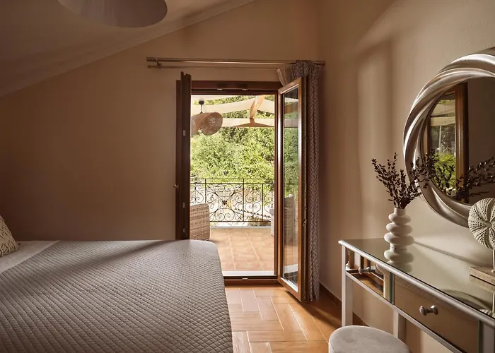 בית נופש Casa Di Cuore Loft - Sea View & Jacuzzi Retreat *